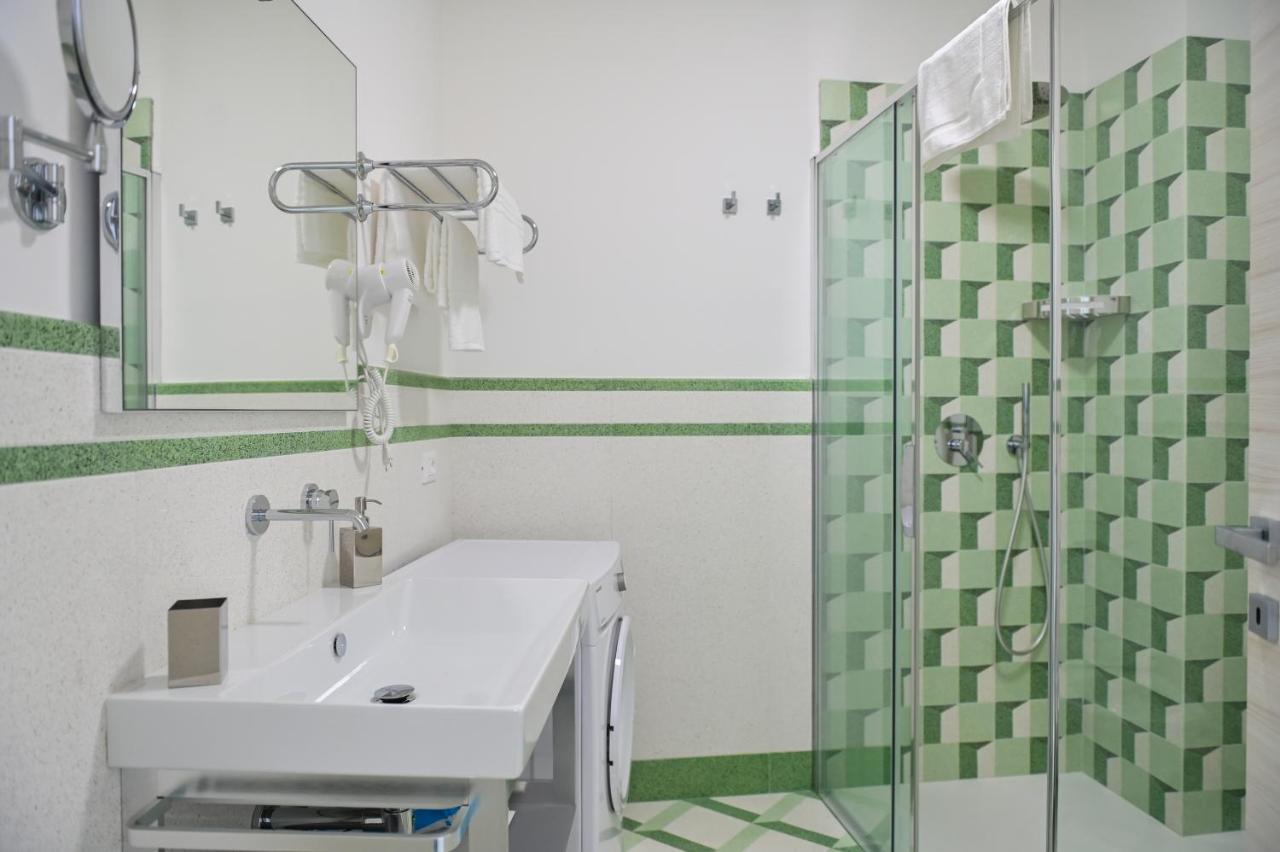 Perle Marine Suite Apartments Castro  ภายนอก รูปภาพ