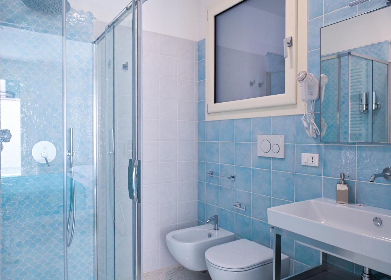 Perle Marine Suite Apartments Castro  ภายนอก รูปภาพ