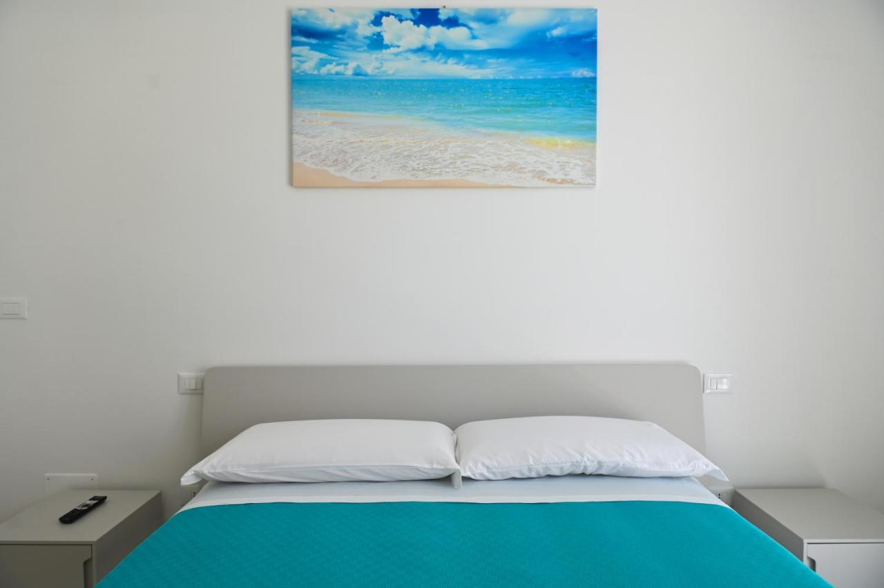 Perle Marine Suite Apartments Castro  ภายนอก รูปภาพ